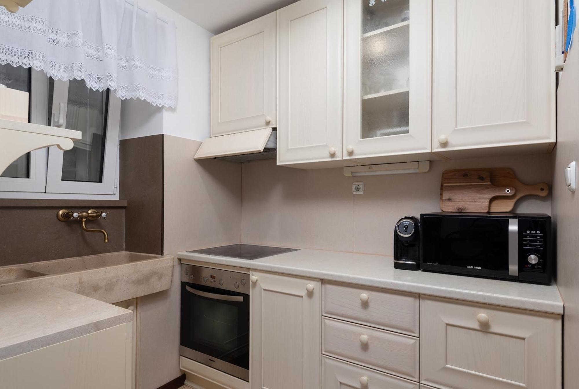 Heritage House Dvor Sutivan
